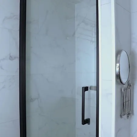 Arc De Triomphe & Trocadero Square - Cityapartmentstay Appartamento