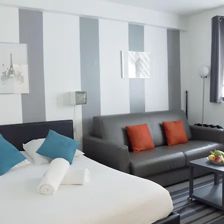 Arc De Triomphe & Trocadero Square - Cityapartmentstay Apartment Paris